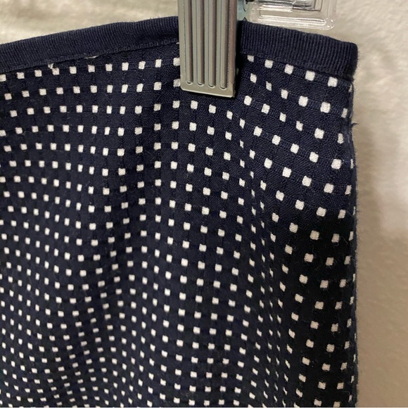 EUC Ann Taylor fully lined black/white pencil skirt, size 8 - Picture 4 of 6